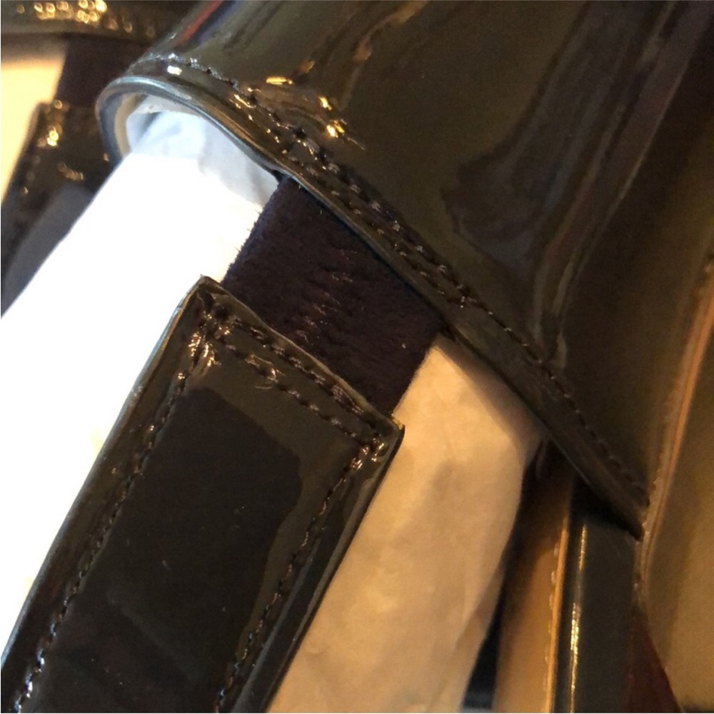 Coach Marla patent leather brown tapered heel back gold tone lock strap + box - Picture 12 of 13